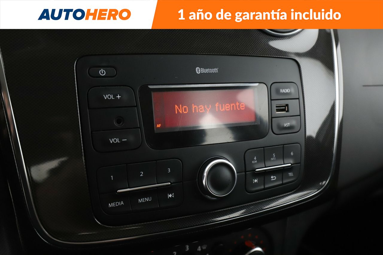 Foto Dacia Sandero 23