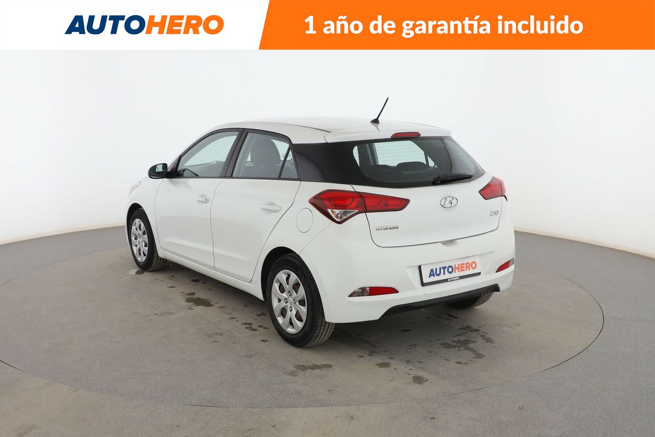 Foto Hyundai i20 4