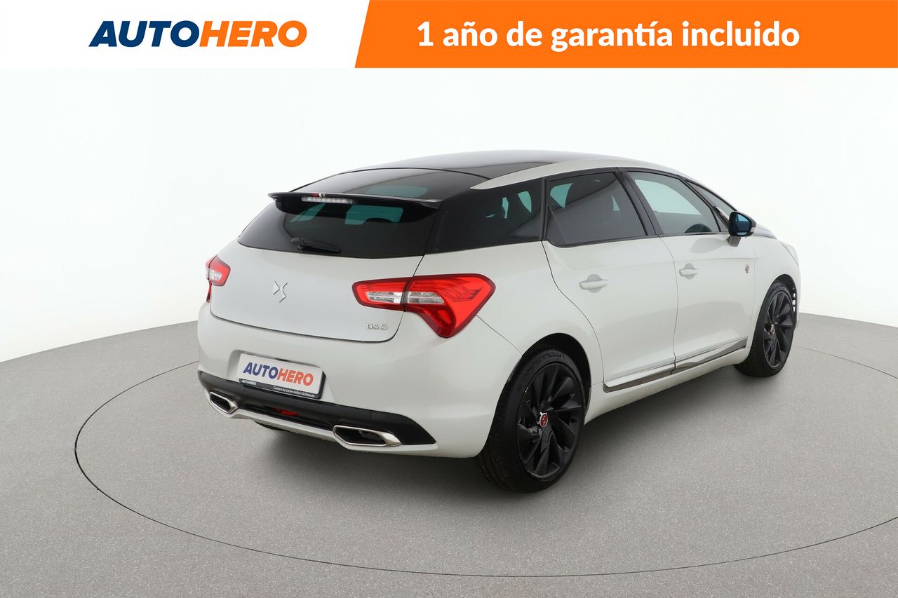 Foto DS Automobiles DS 5 5