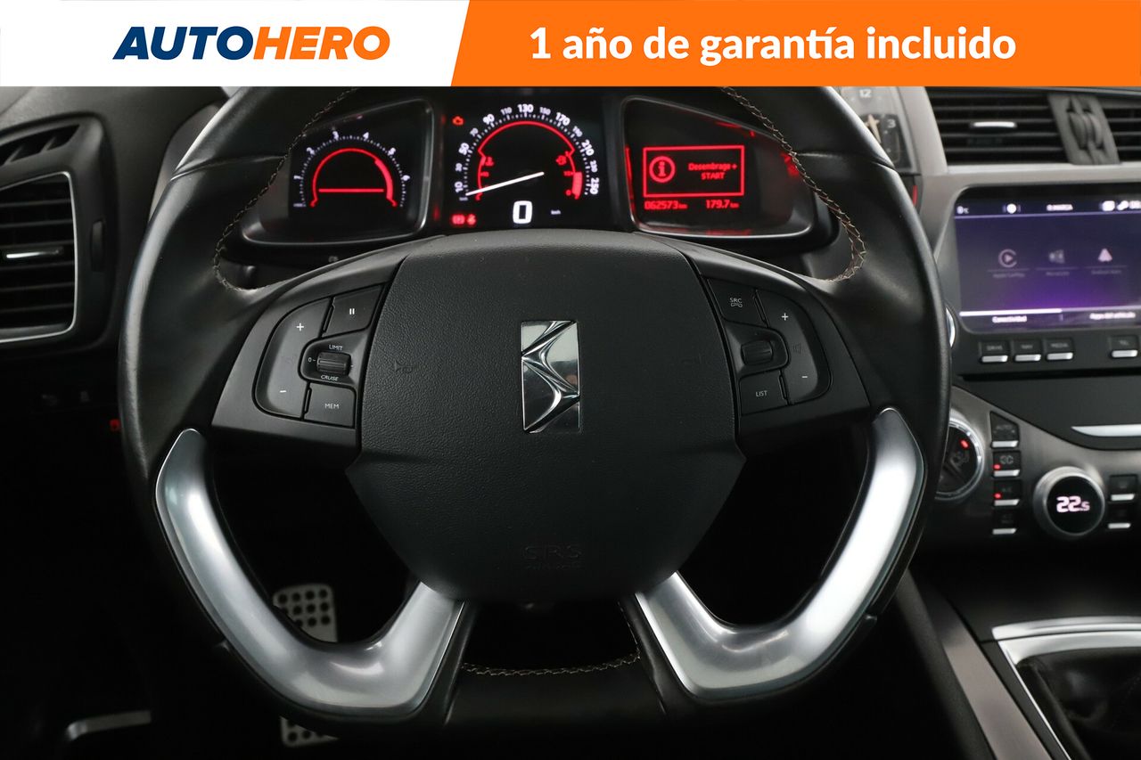 Foto DS Automobiles DS 5 26