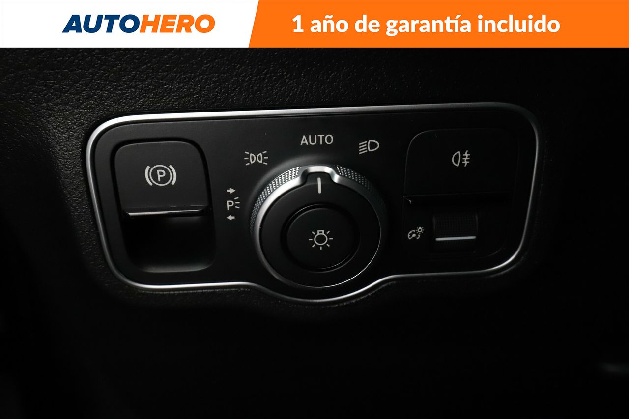 Foto Mercedes-Benz Clase GLA 24
