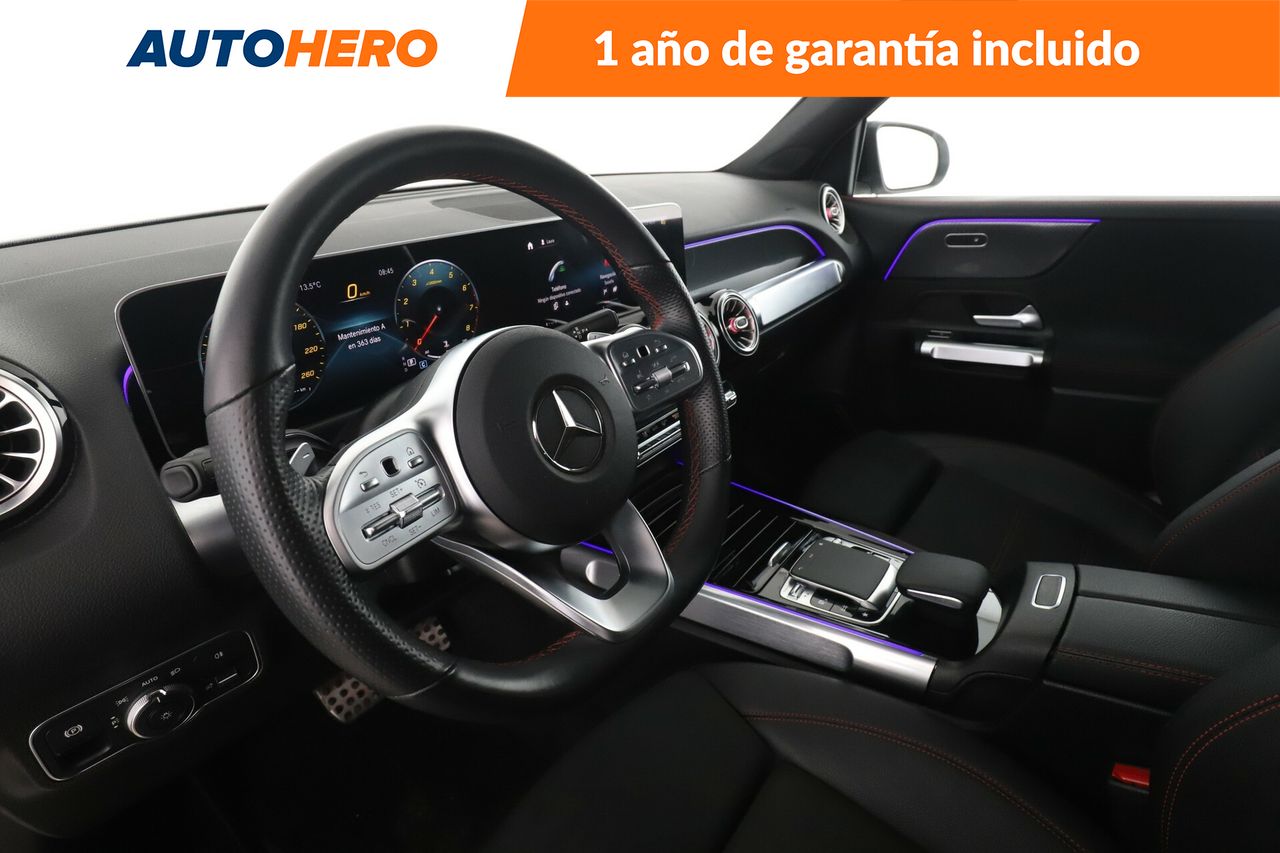 Foto Mercedes-Benz Clase GLB 11