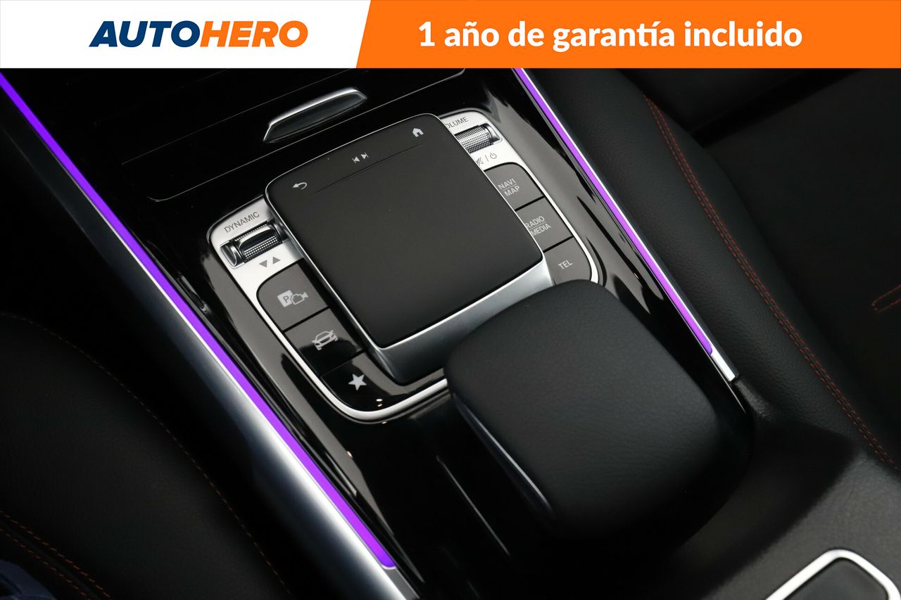 Foto Mercedes-Benz Clase GLB 34