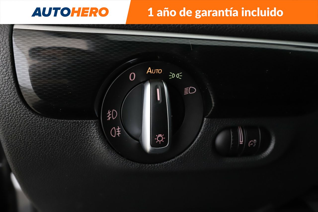 Foto Volkswagen Jetta 21