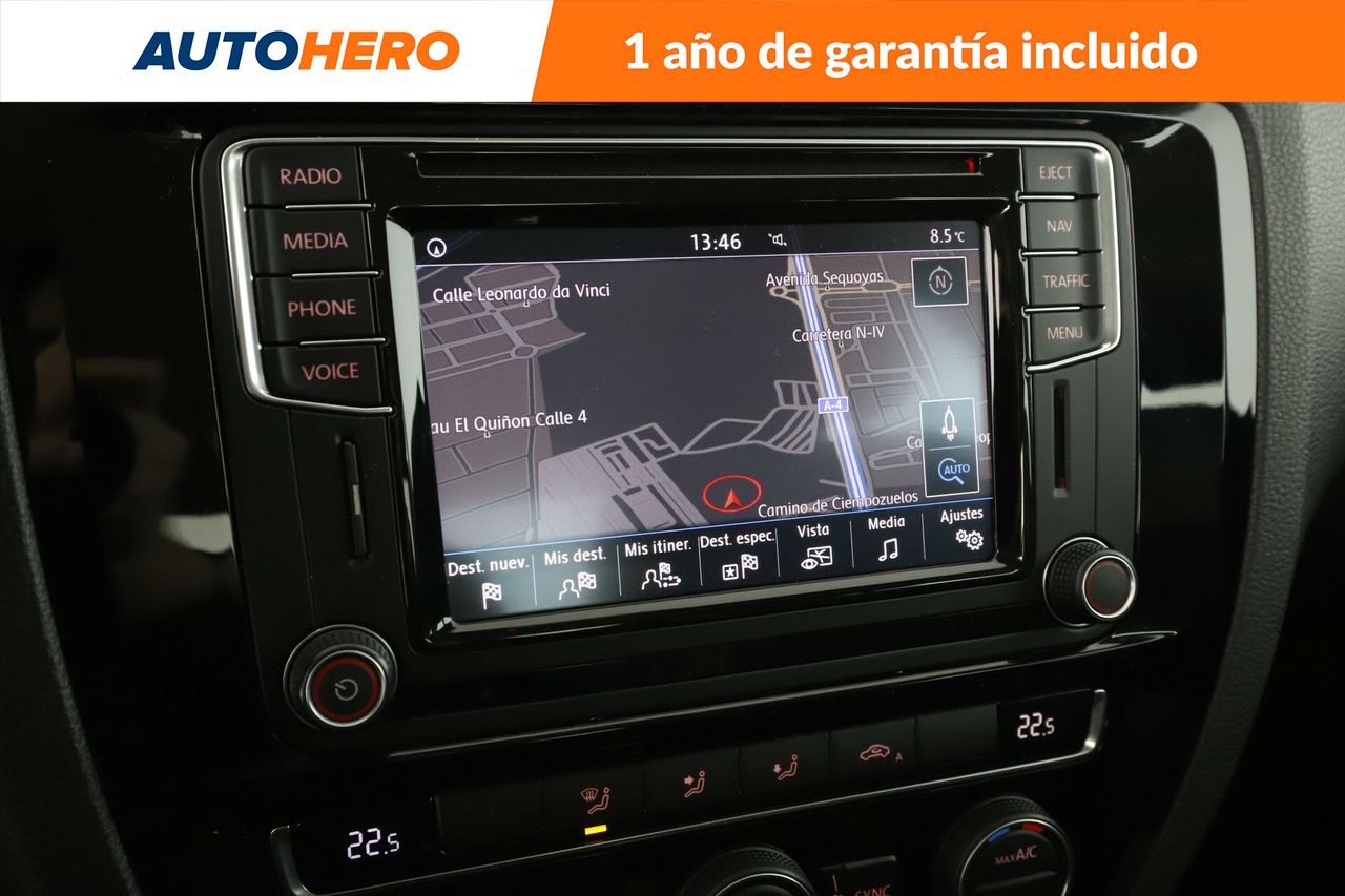 Foto Volkswagen Jetta 26