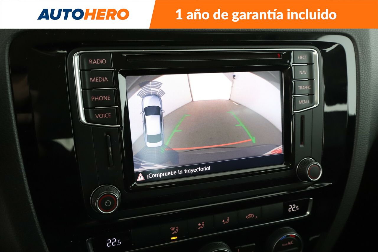 Foto Volkswagen Jetta 28