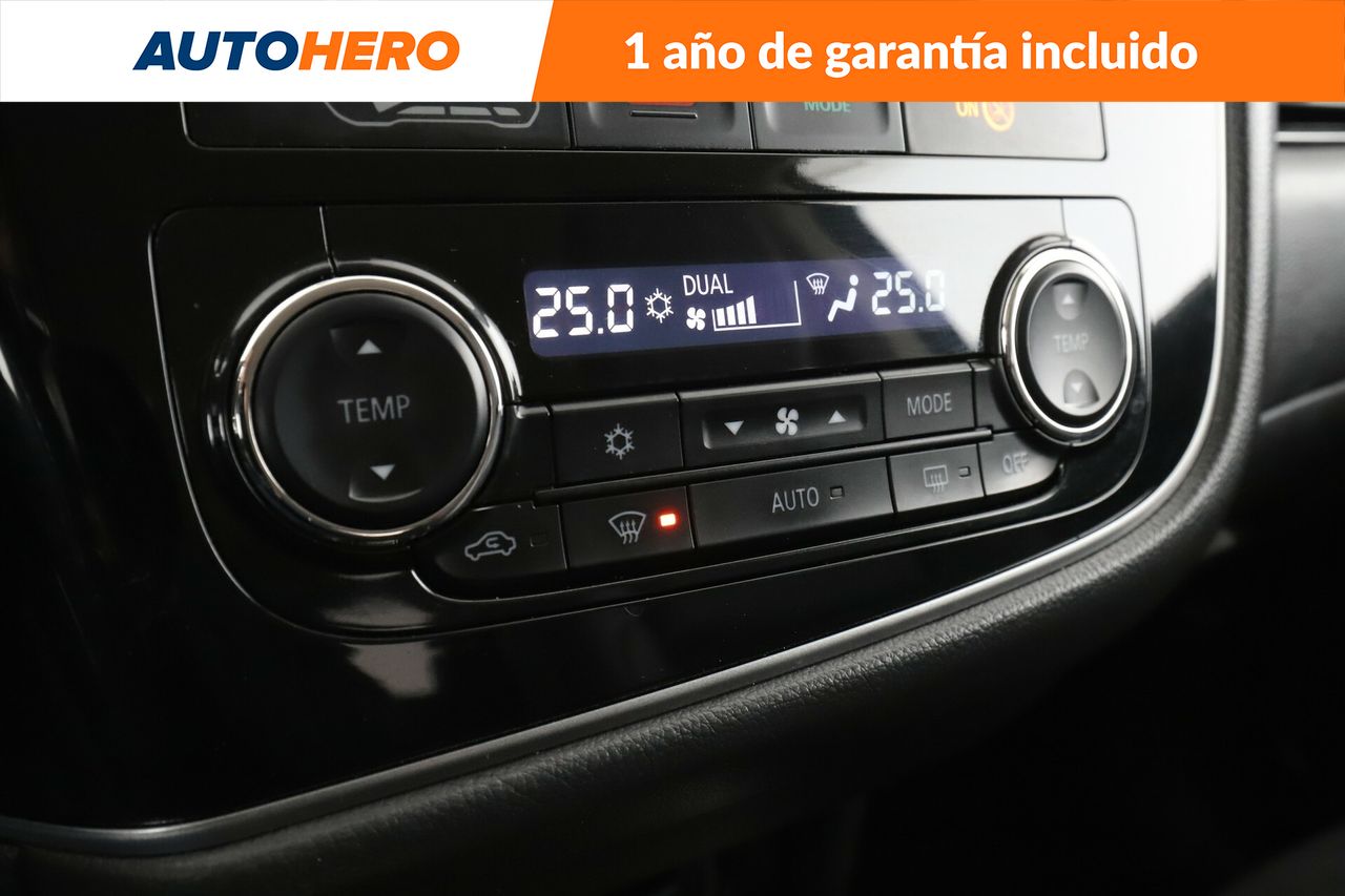 Foto Mitsubishi Outlander 24