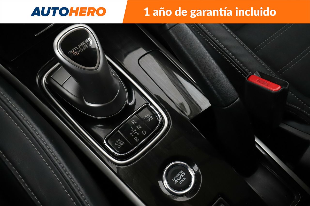 Foto Mitsubishi Outlander 28