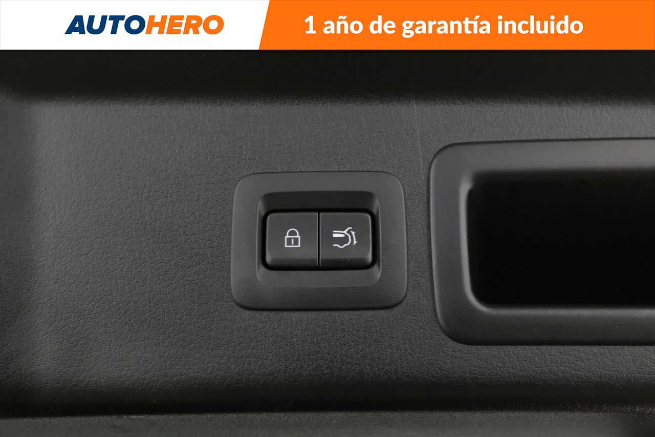 Foto Mazda CX-30 21