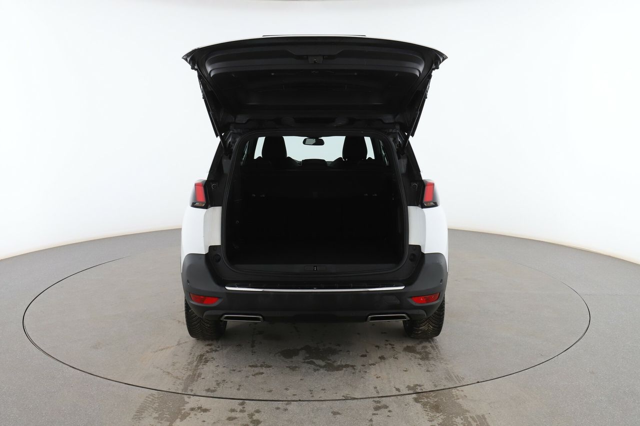 Foto Peugeot 5008 16
