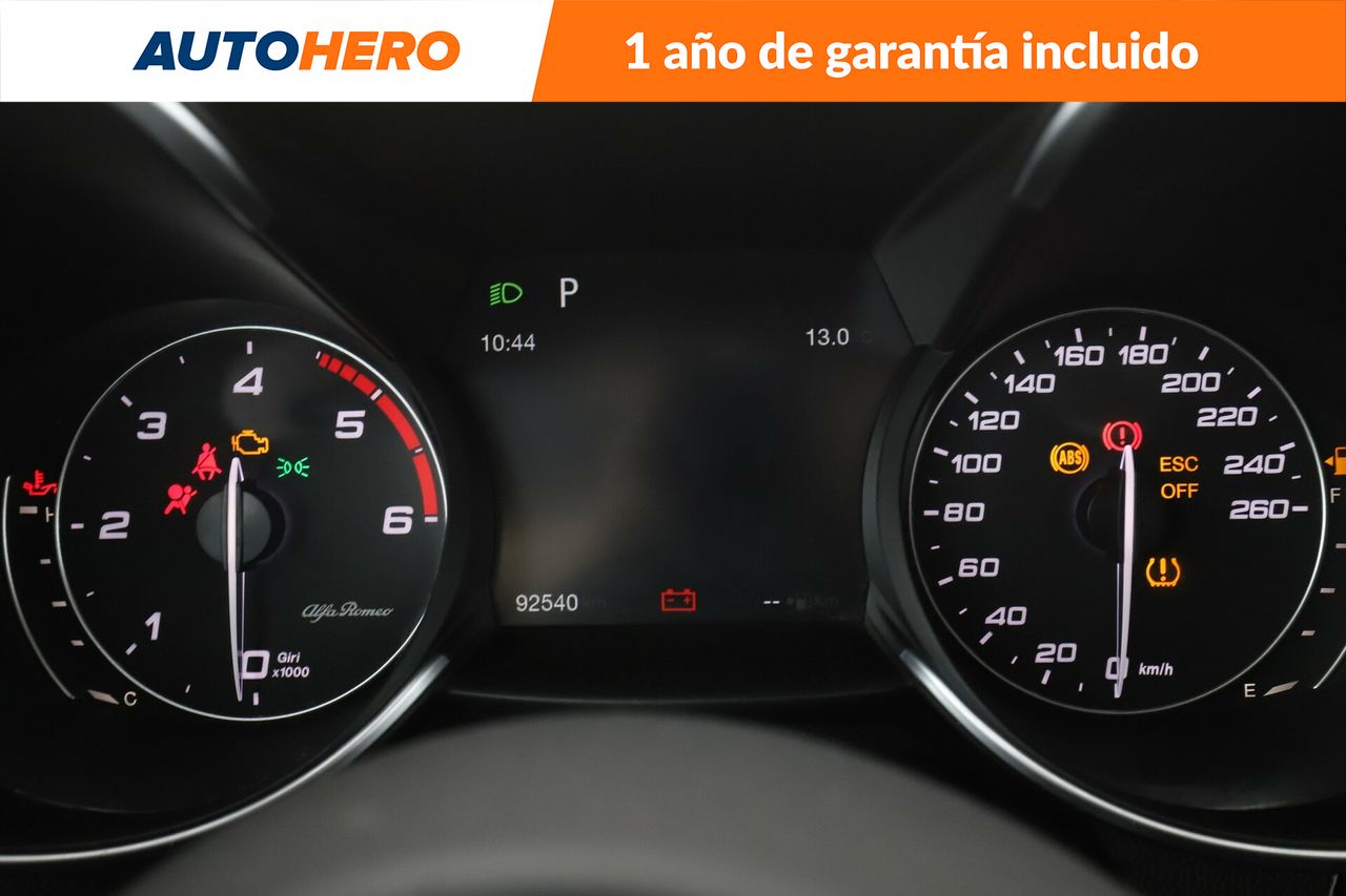 Foto Alfa Romeo Giulia 21