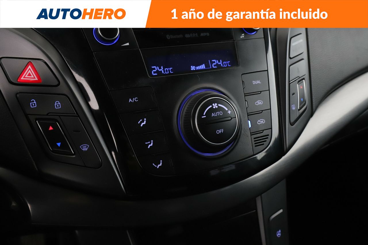 Foto Hyundai i40 24