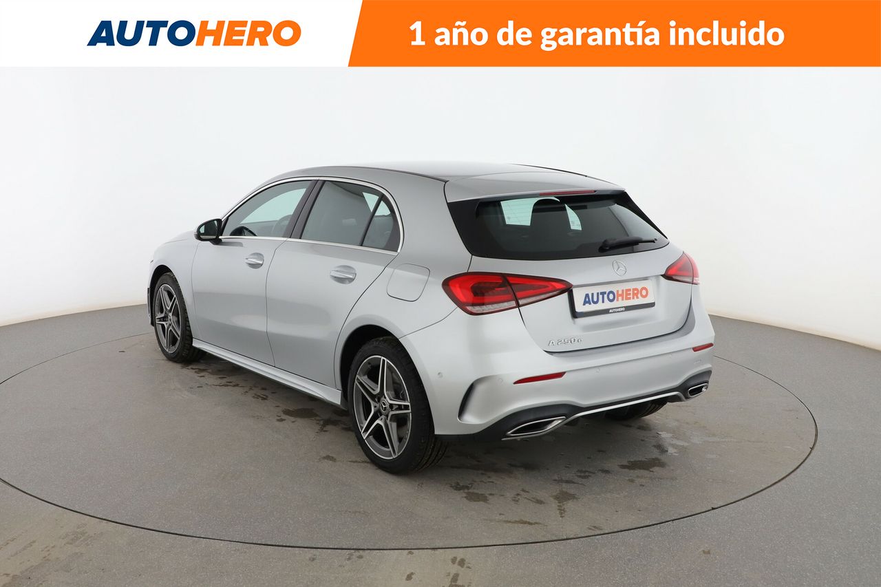 Foto Mercedes-Benz Clase A 4