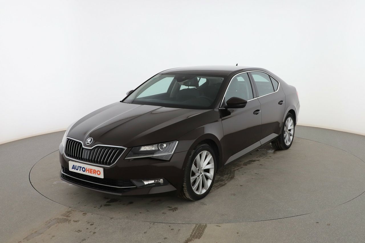 Foto Skoda Superb 1