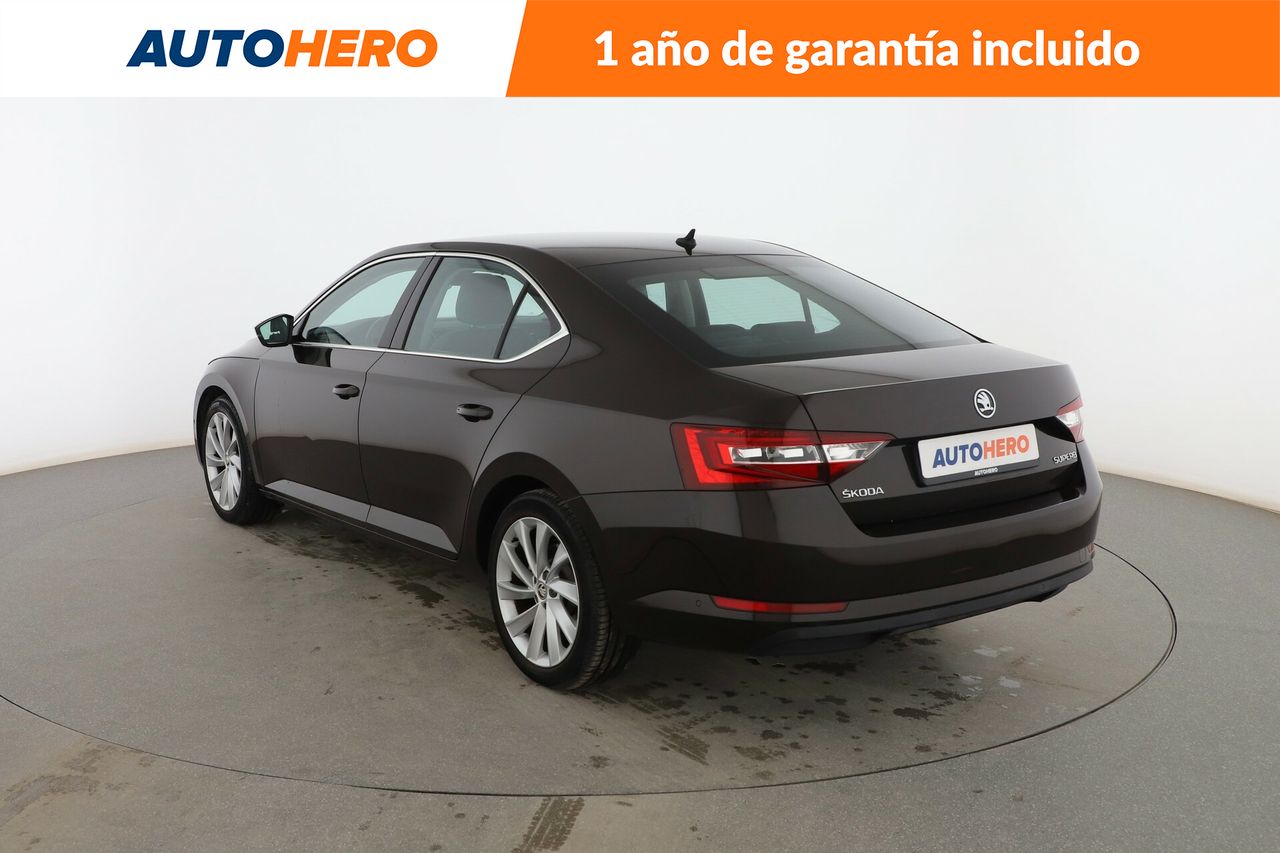 Foto Skoda Superb 3
