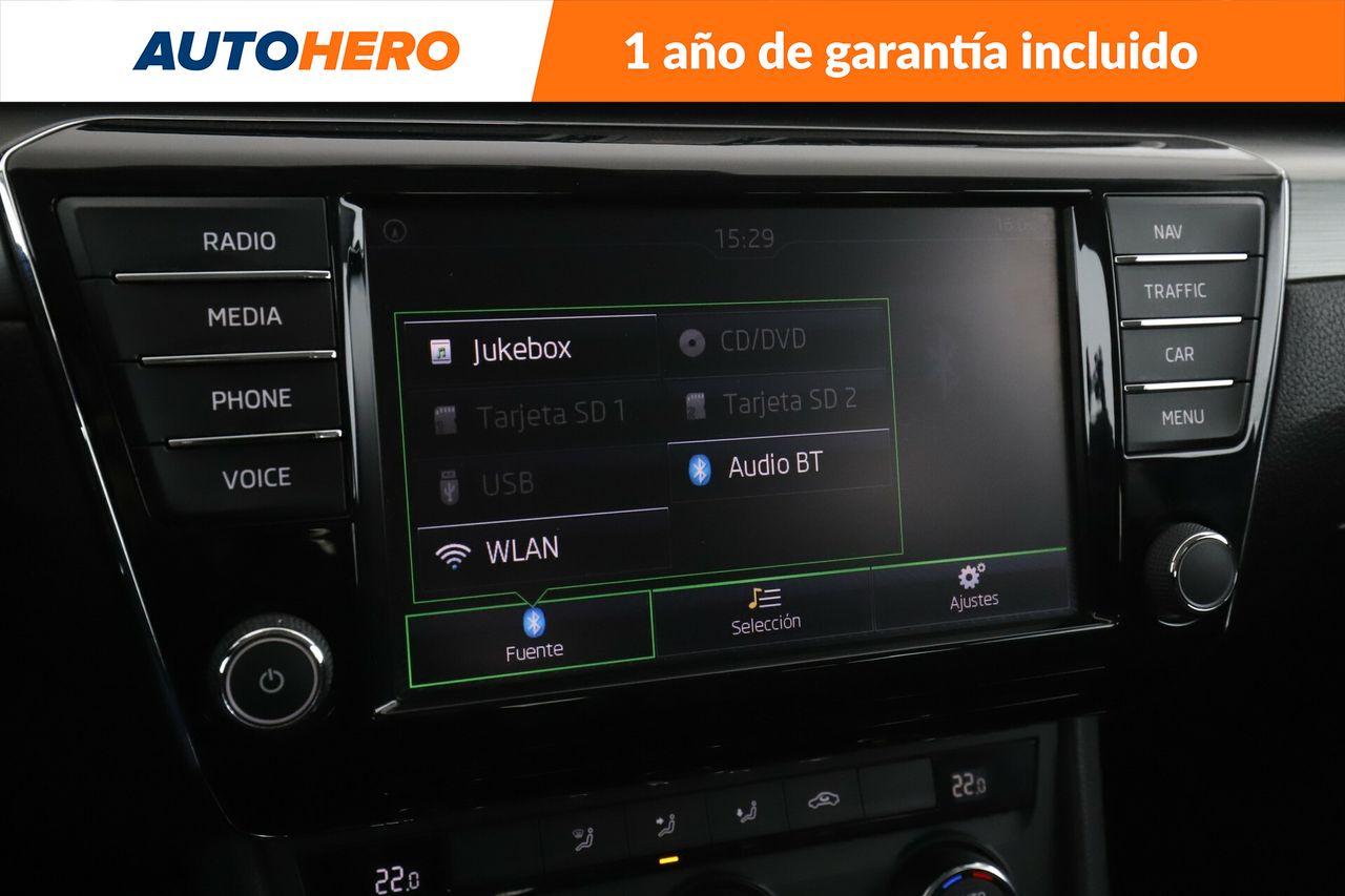 Foto Skoda Superb 32
