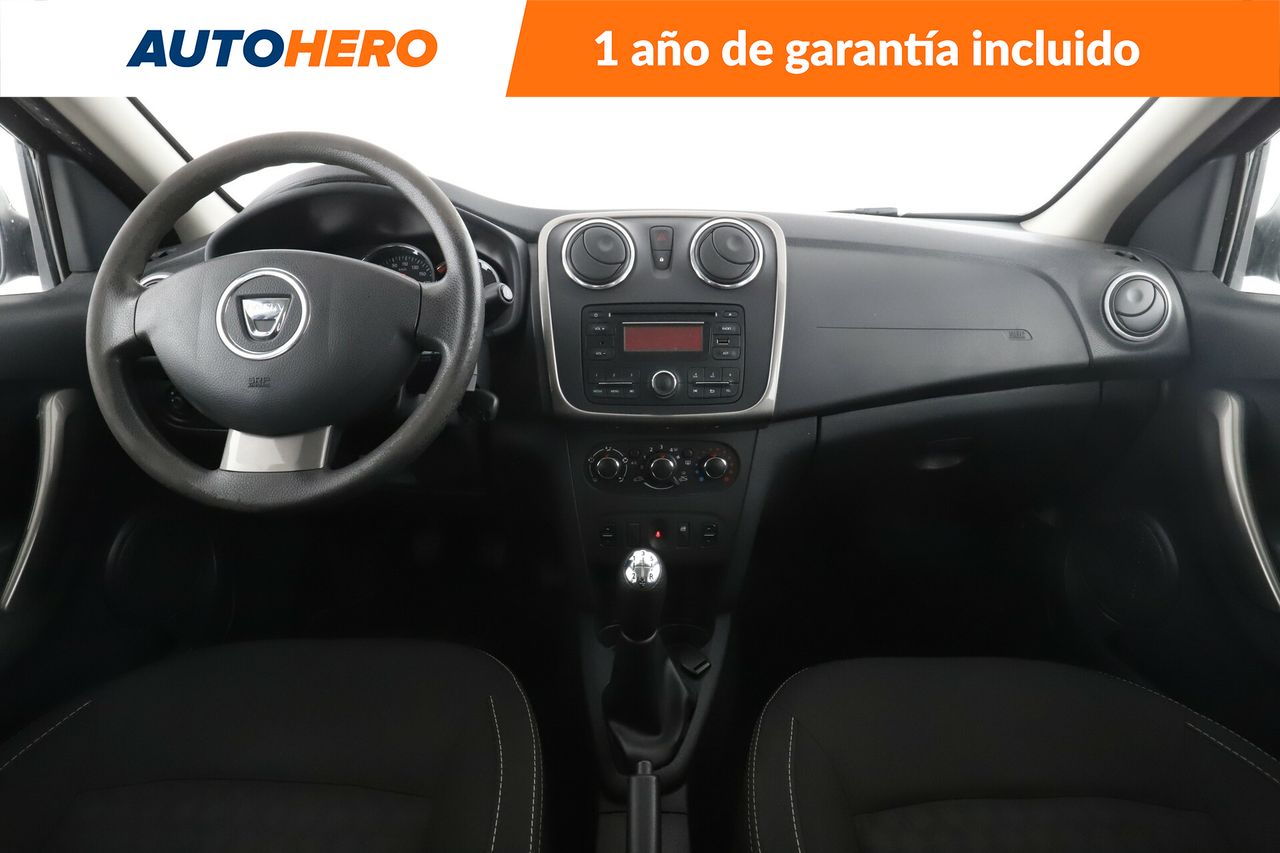 Foto Dacia Sandero 12