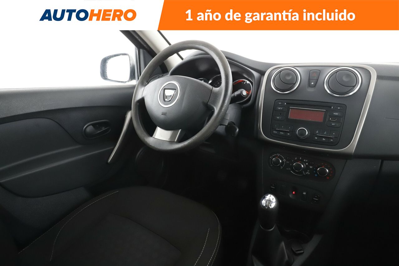 Foto Dacia Sandero 13