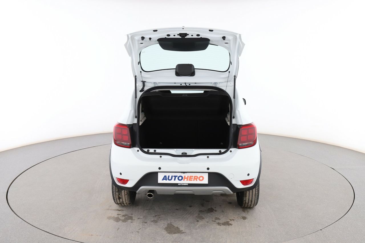 Foto Dacia Sandero 16