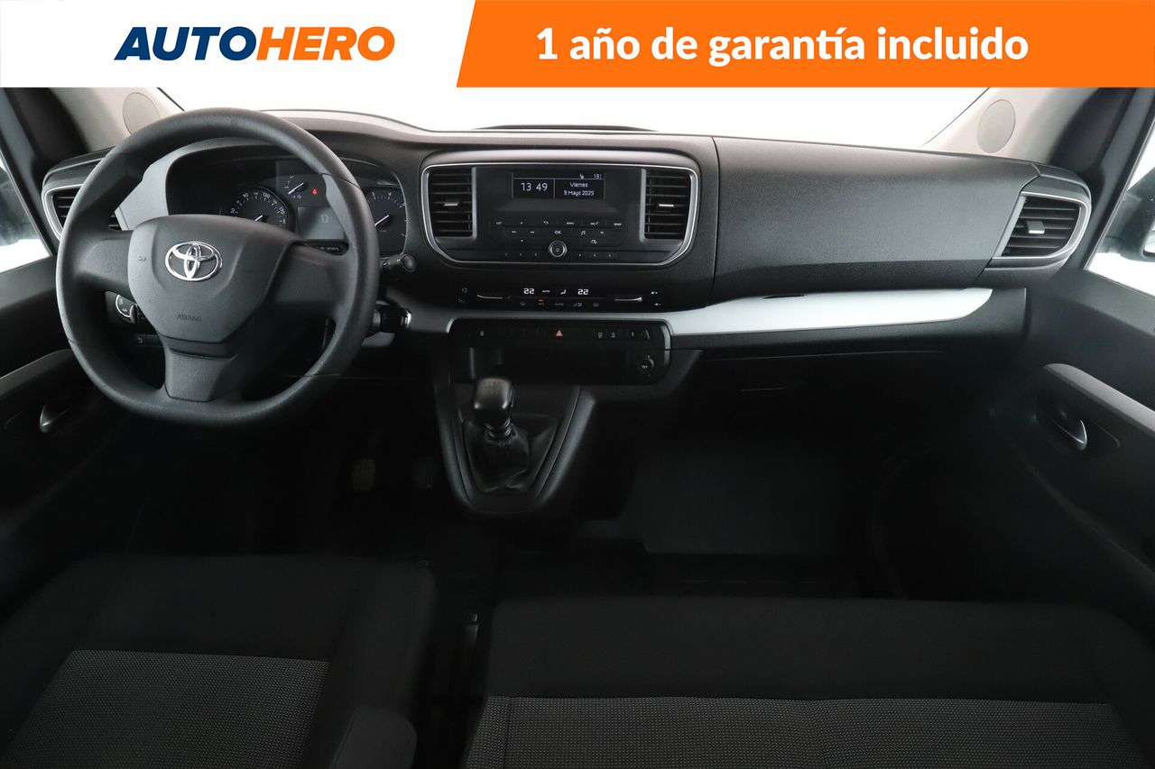 Foto Toyota Proace 13