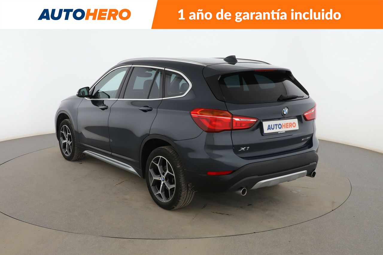 Foto BMW X1 3