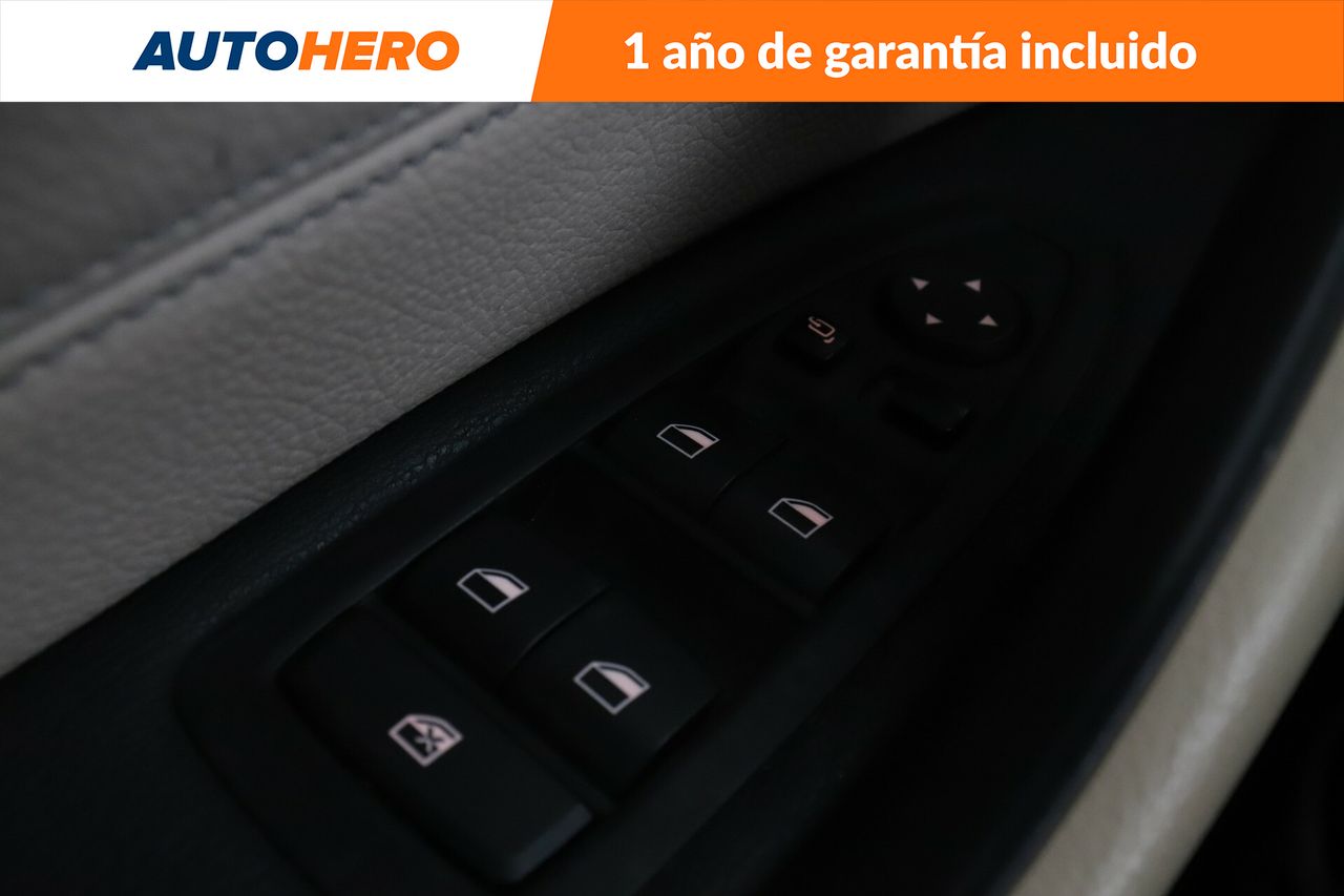 Foto BMW X1 25