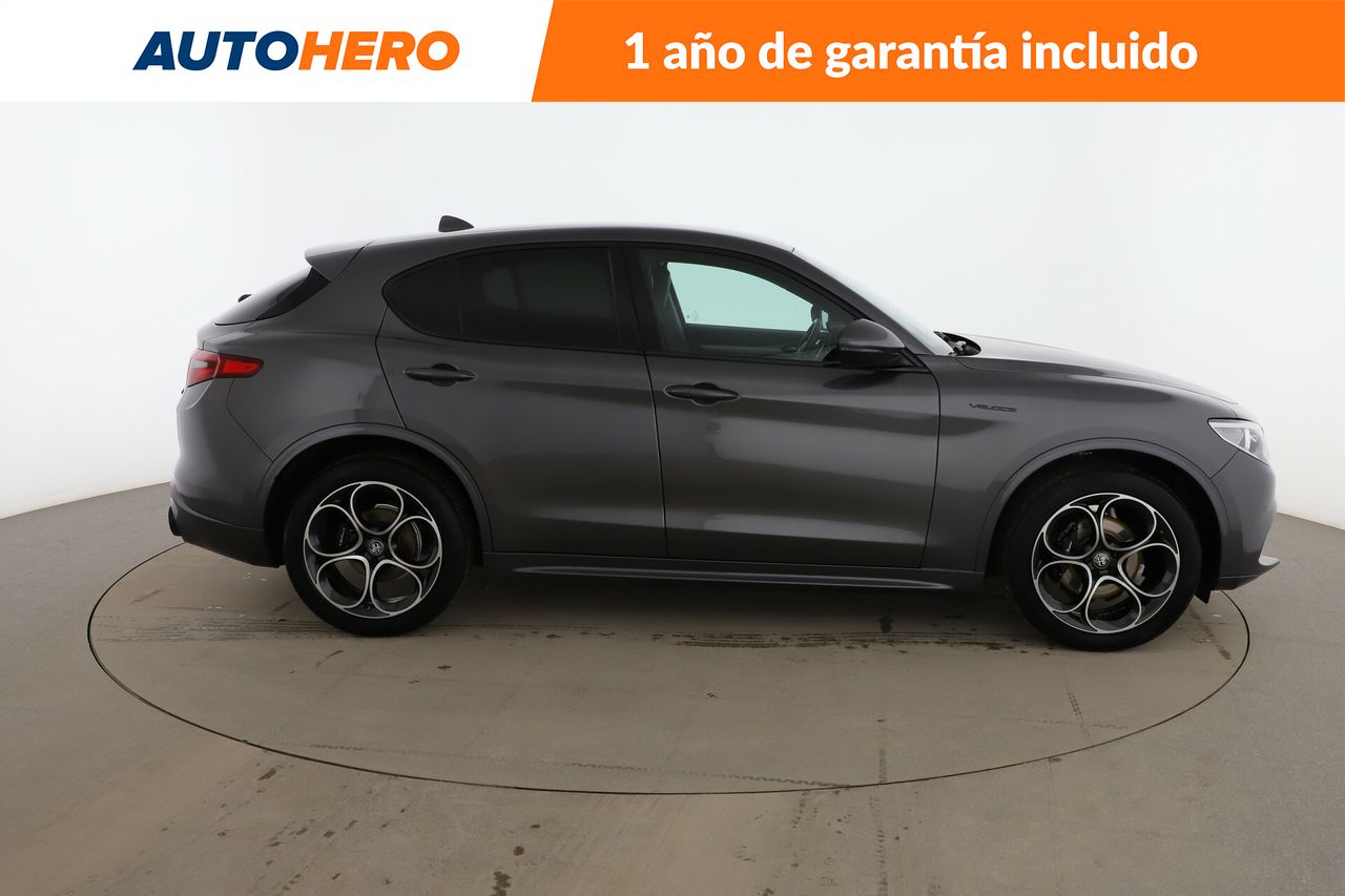 Foto Alfa Romeo Stelvio 7
