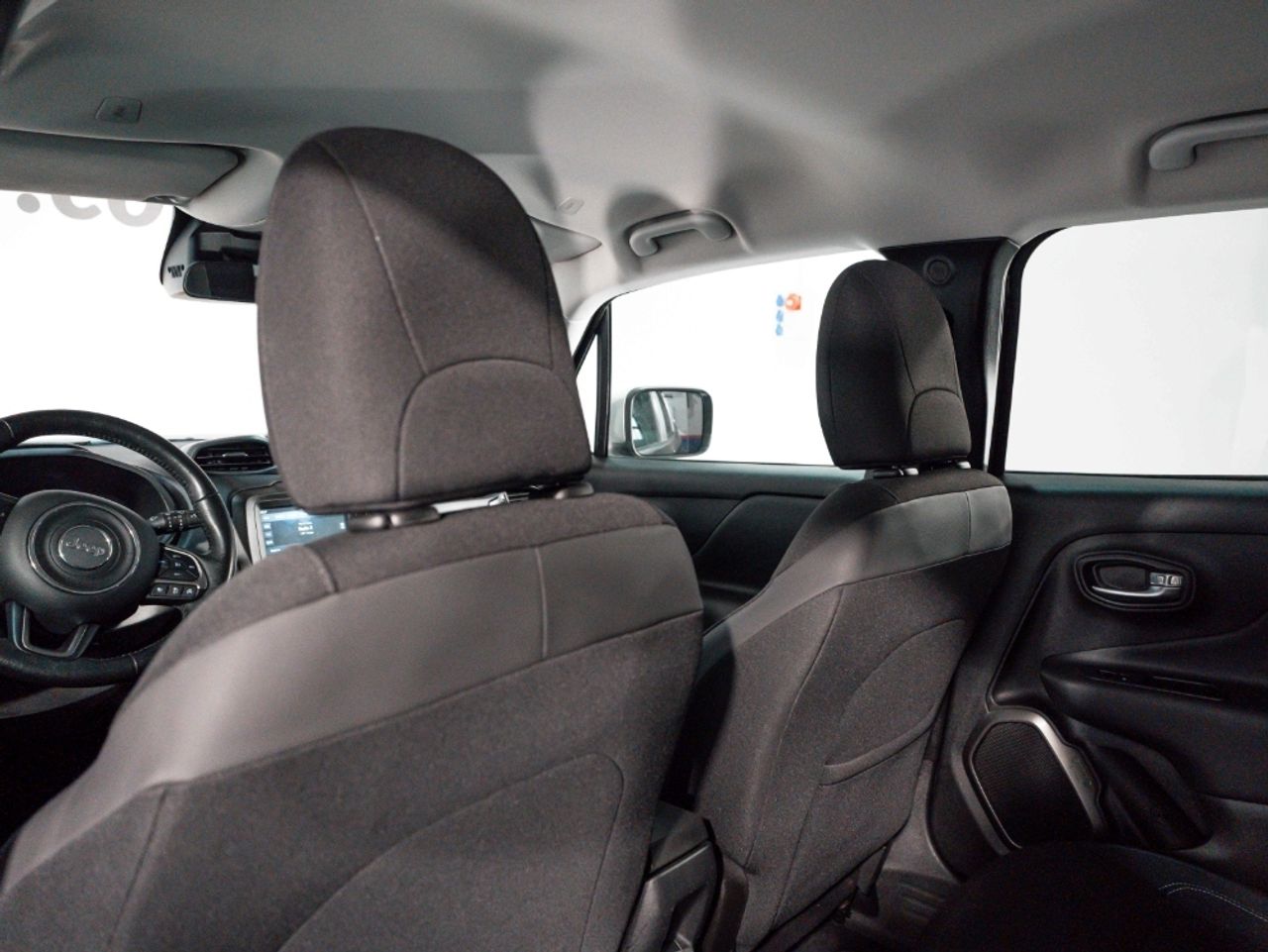 Foto Jeep Renegade 26