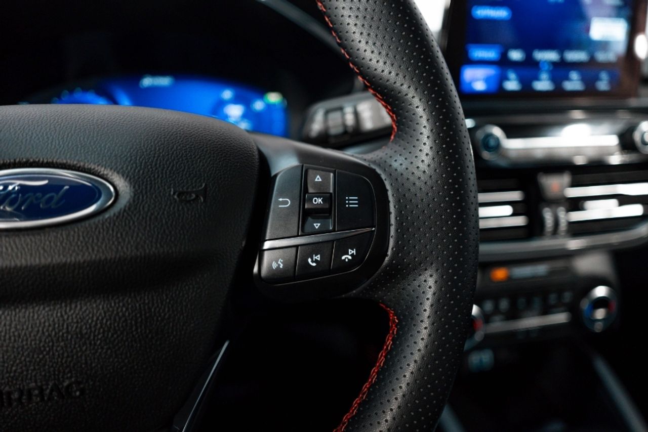 Foto Ford Kuga 15