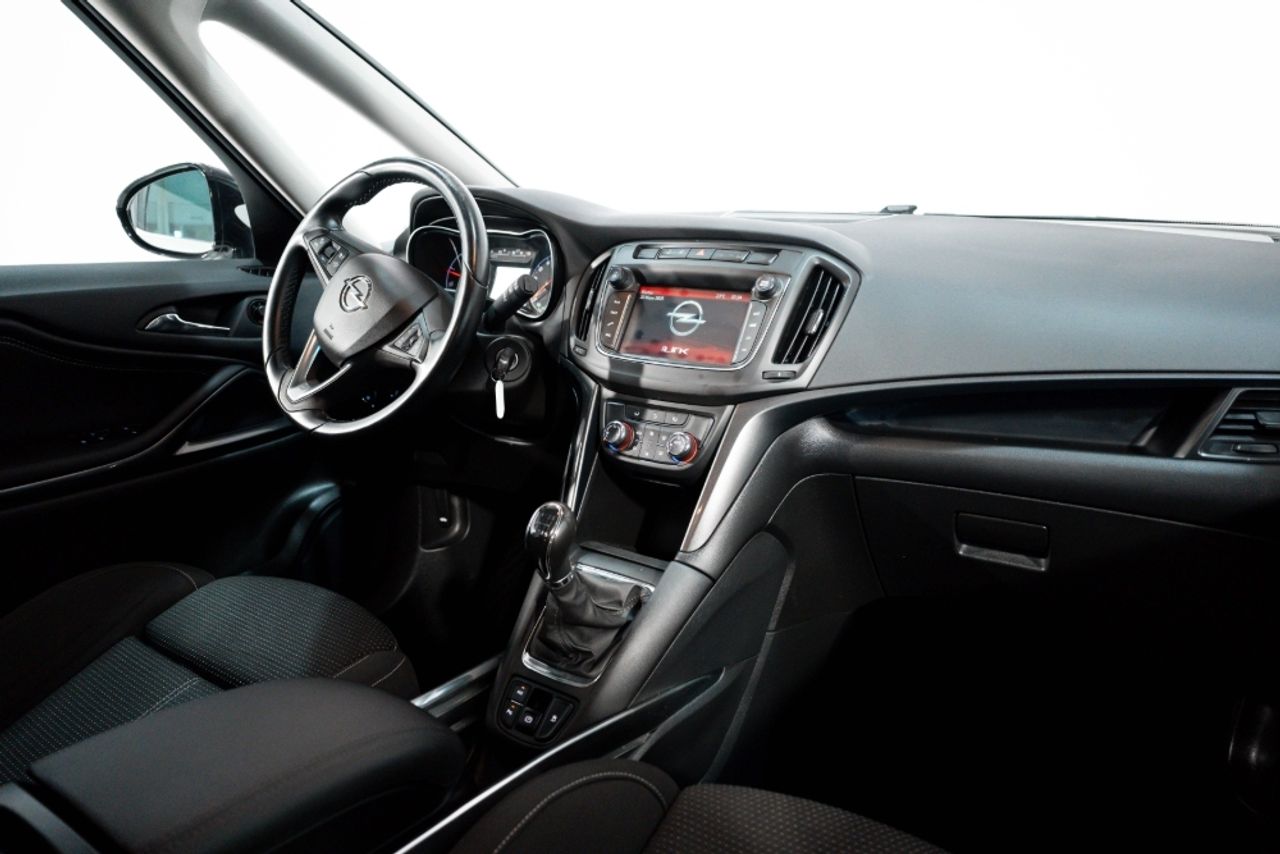 Foto Opel Zafira 21