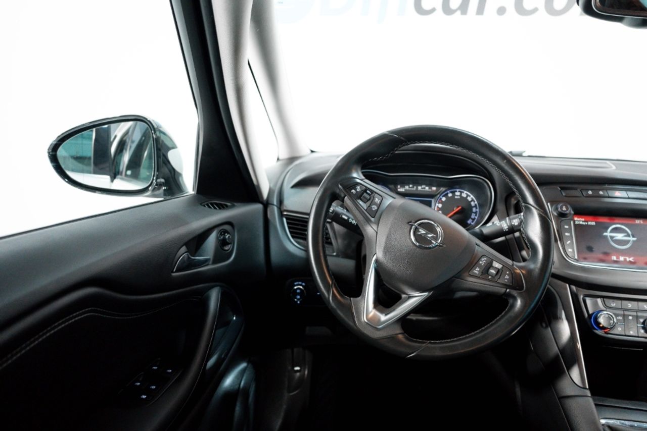 Foto Opel Zafira 22