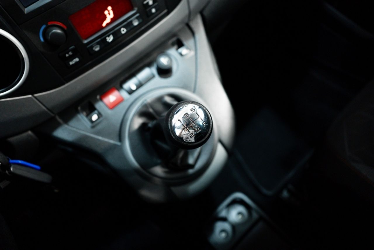 Foto Peugeot Partner 16