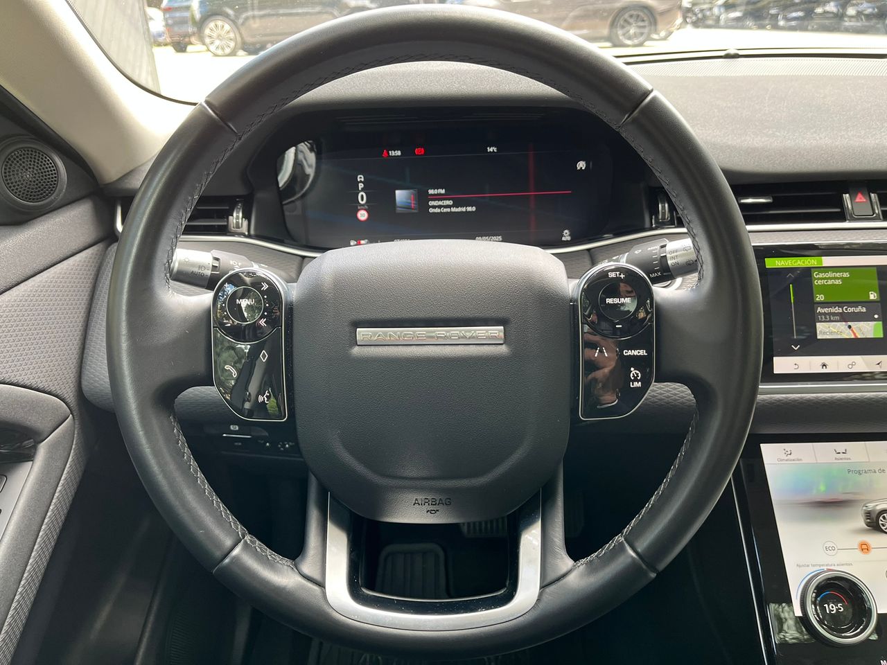 Foto Land-Rover Range Rover Evoque 38