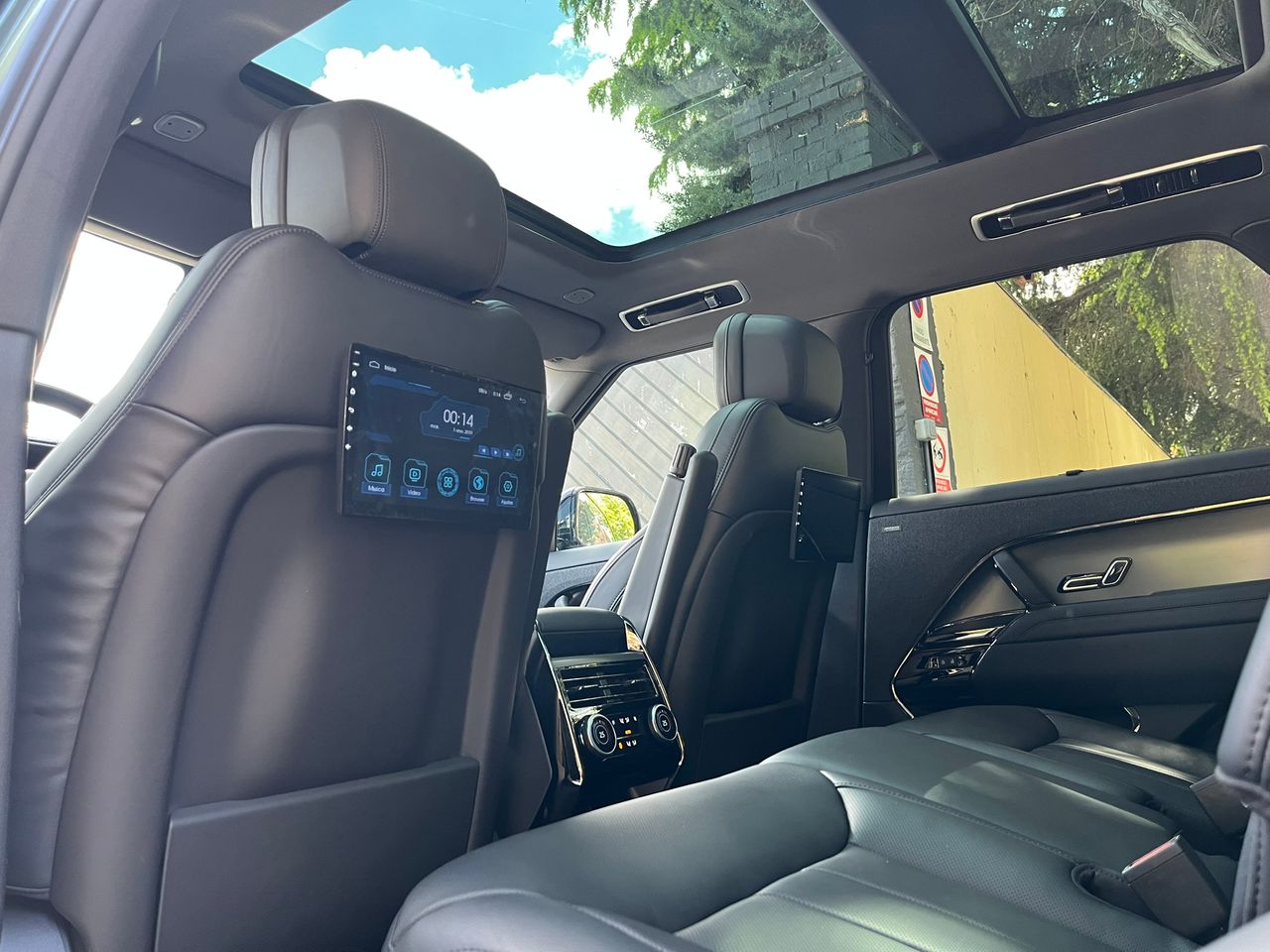 Foto Land-Rover Range Rover Sport 31