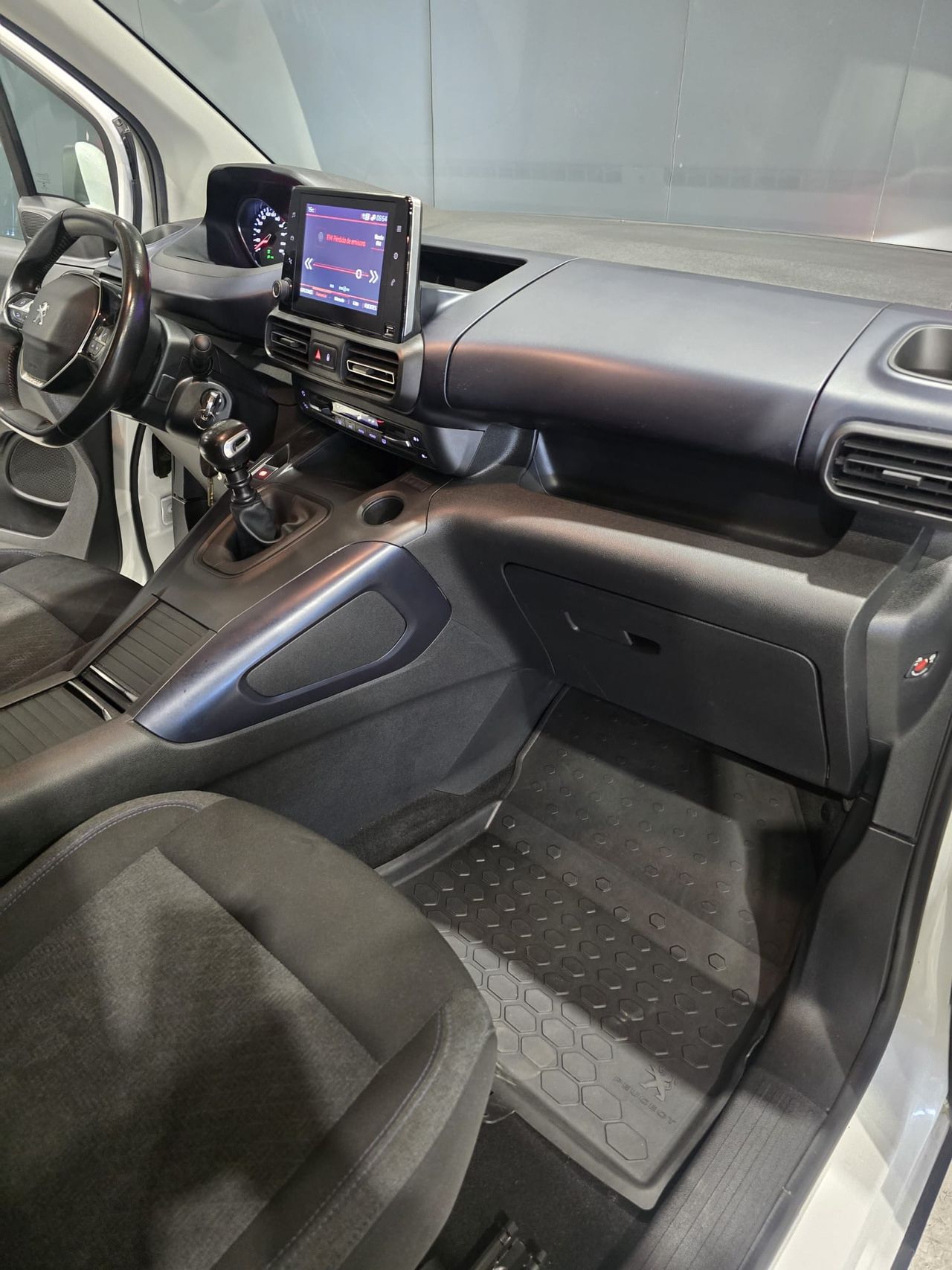 Foto Peugeot Rifter 6
