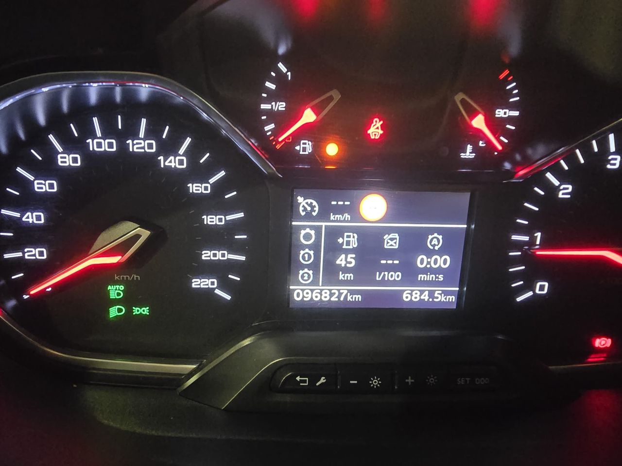 Foto Peugeot Rifter 7