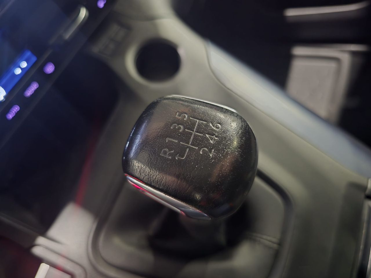 Foto Peugeot Rifter 9