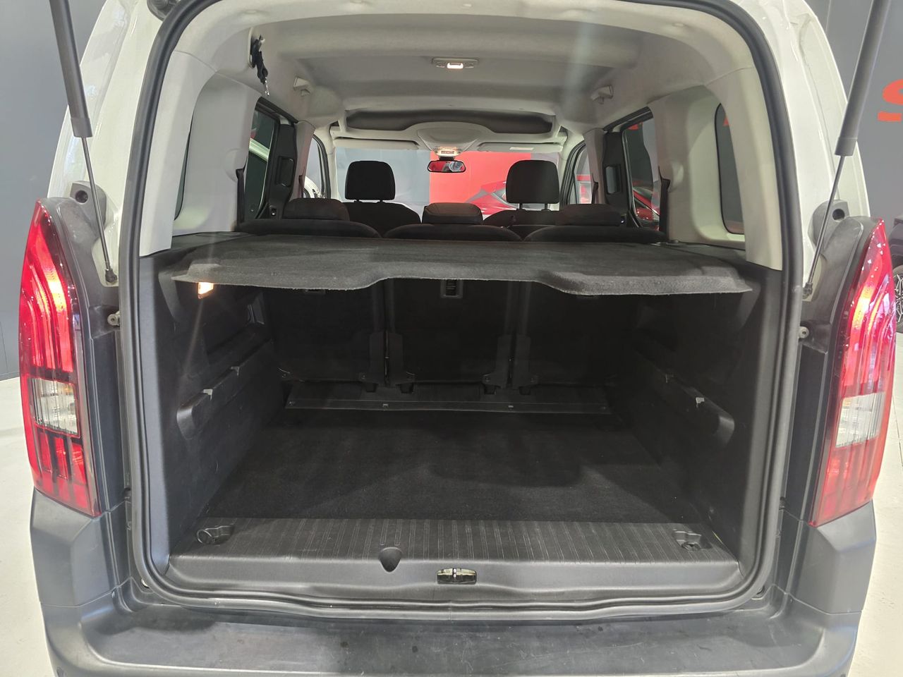 Foto Peugeot Rifter 21