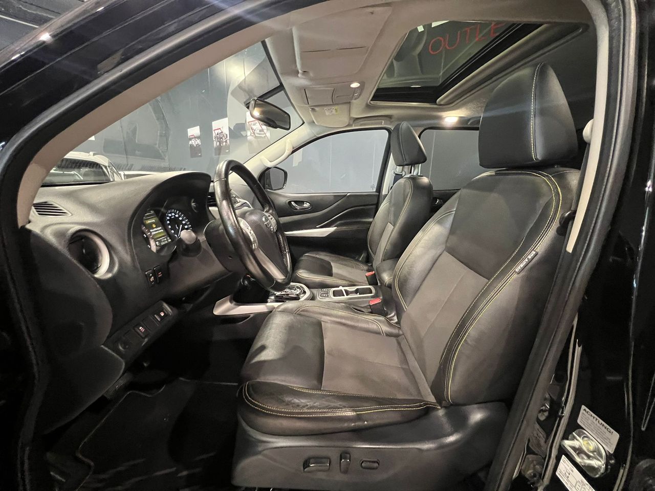 Foto Nissan Navara 6