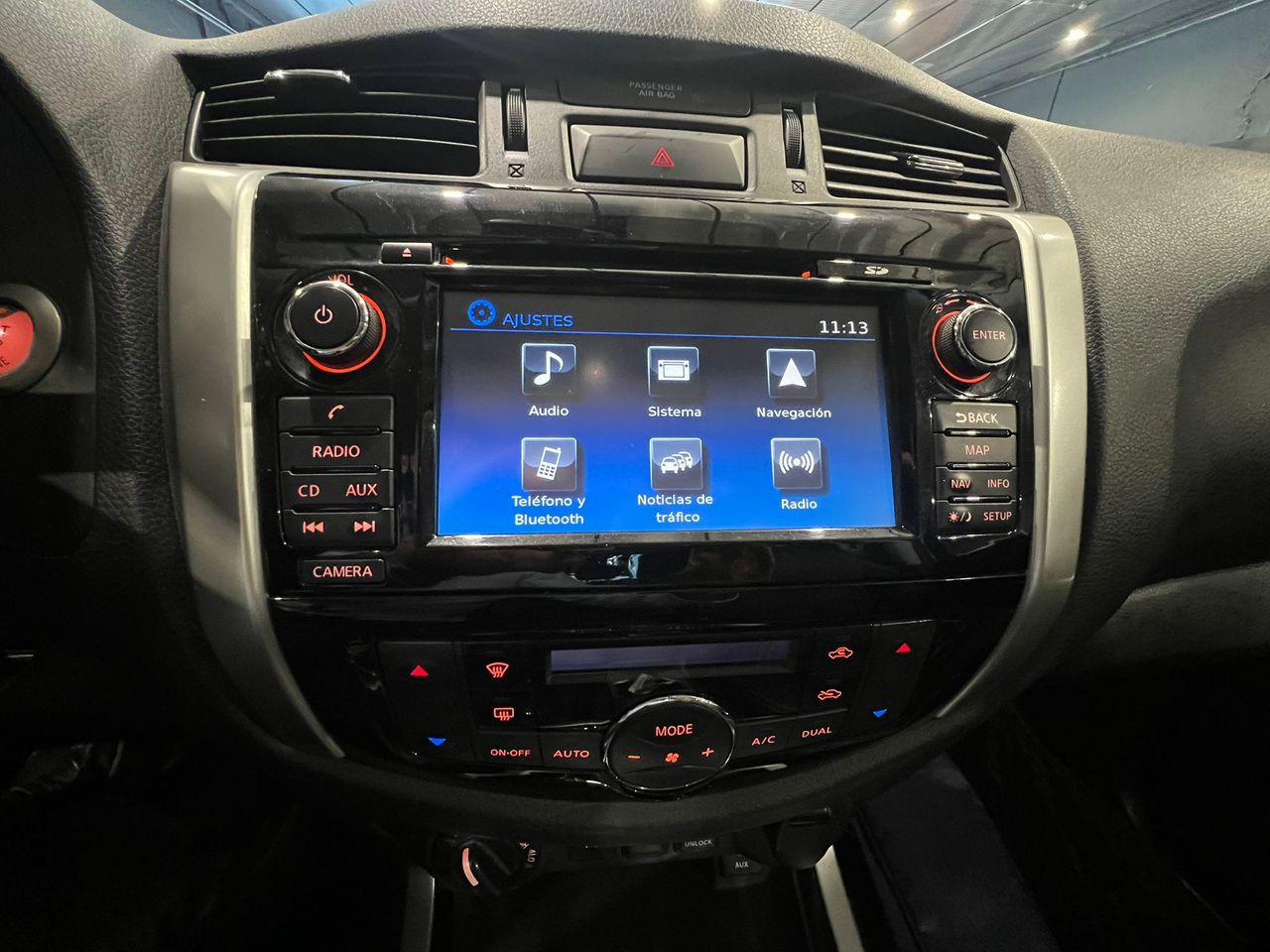 Foto Nissan Navara 15