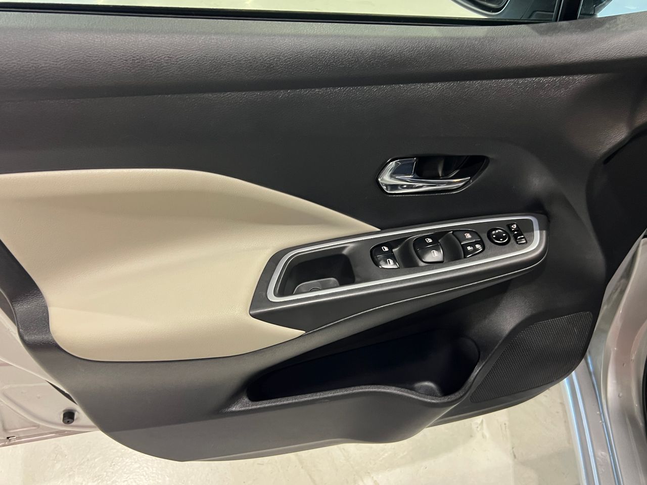 Foto Nissan Micra 5