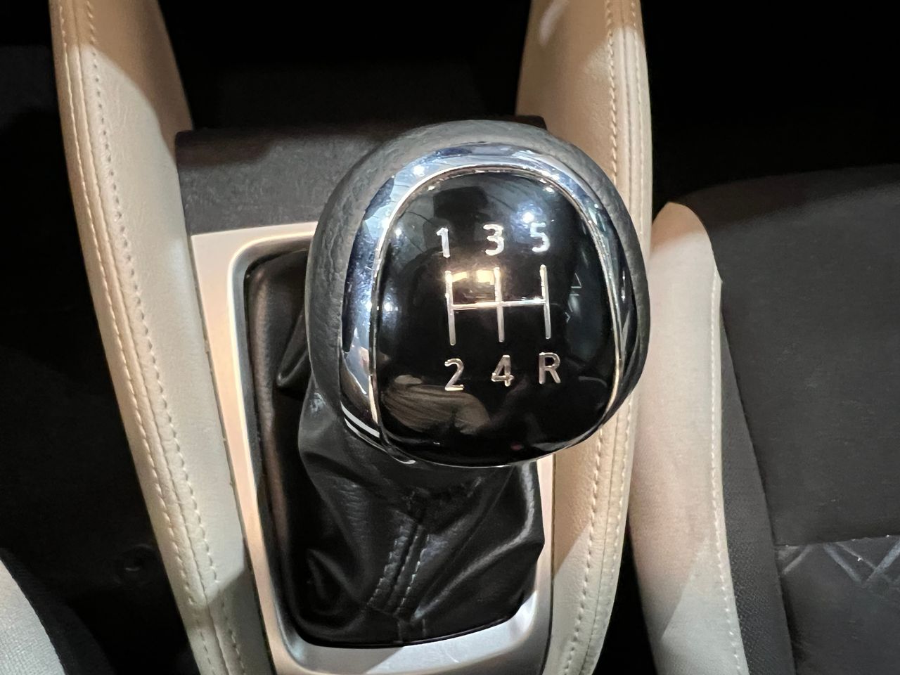 Foto Nissan Micra 18