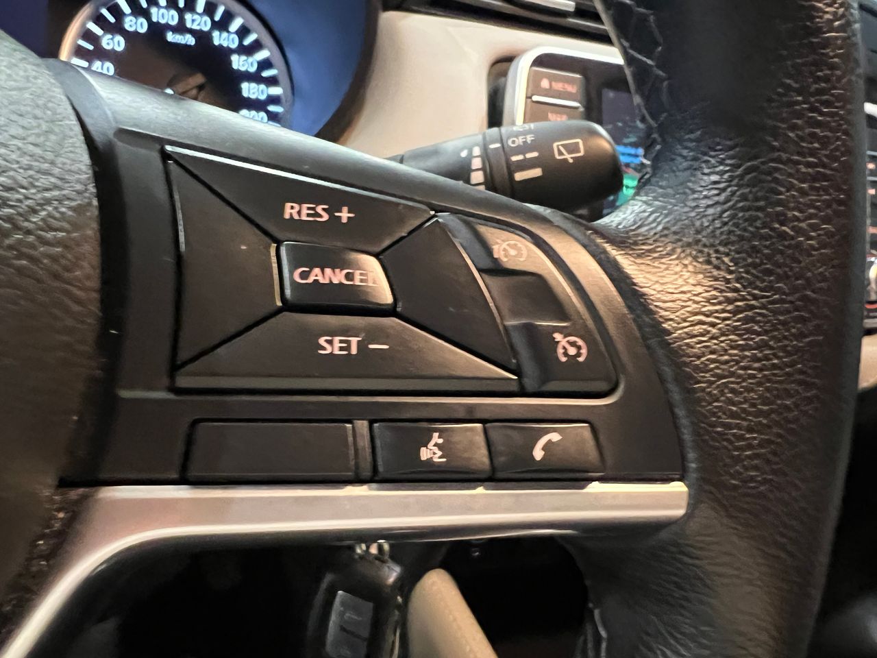 Foto Nissan Micra 23
