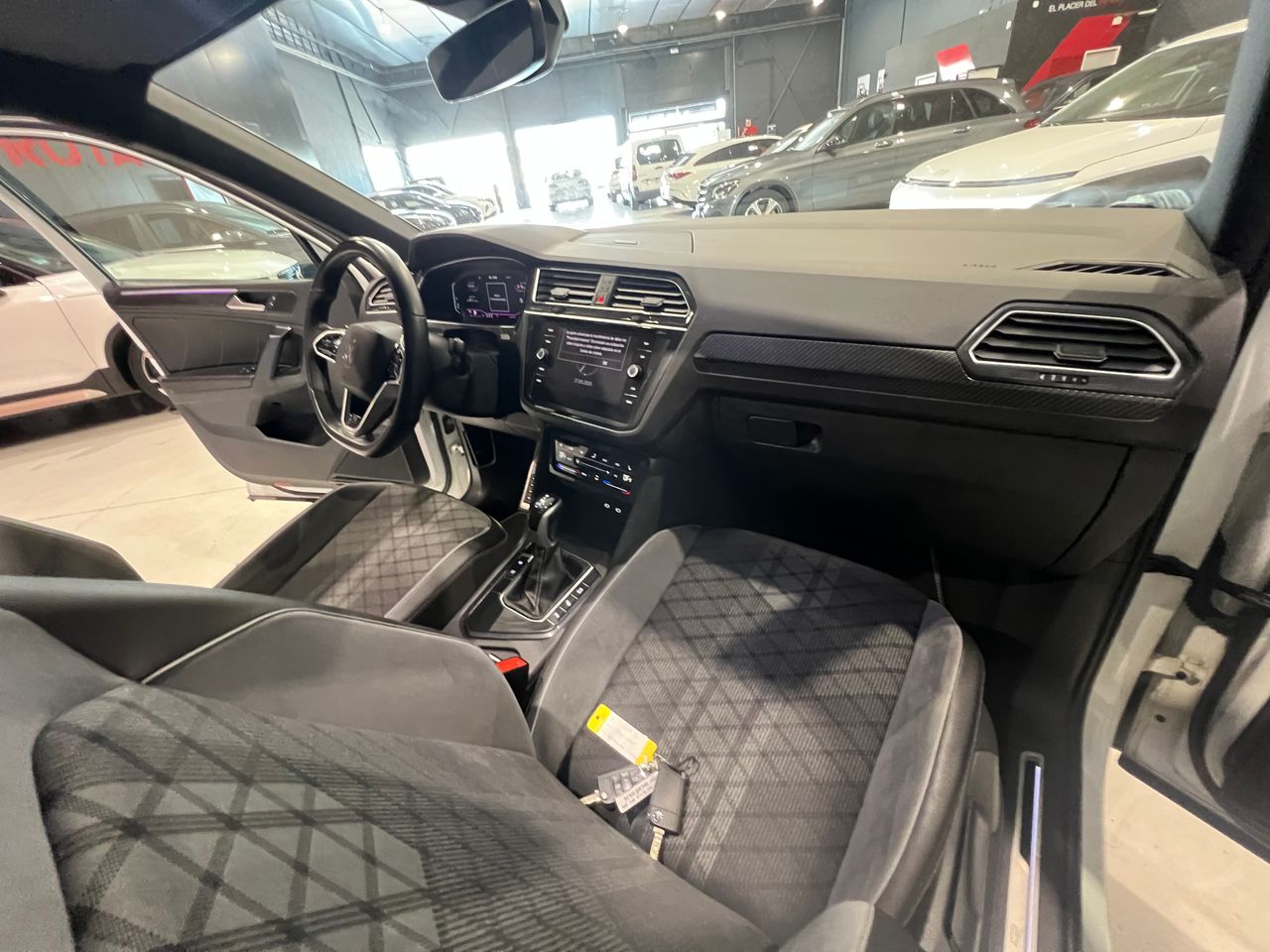 Foto Volkswagen Tiguan 19
