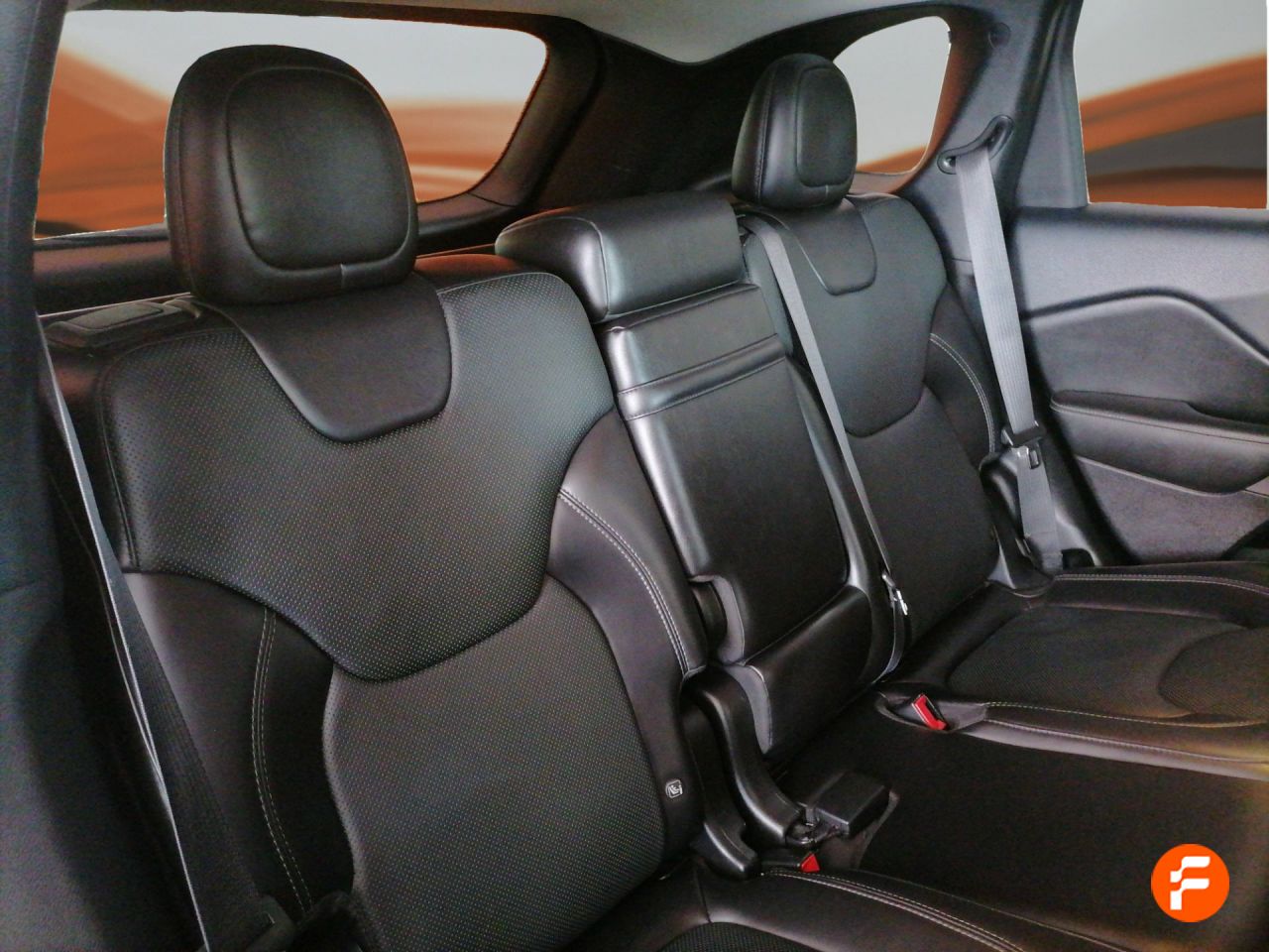 Foto Jeep Cherokee 19