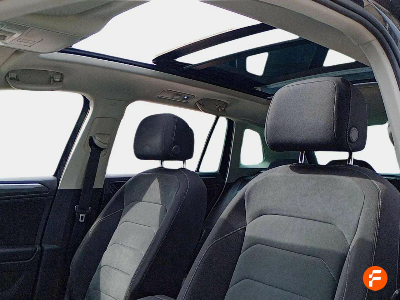 Foto Volkswagen Tiguan 12