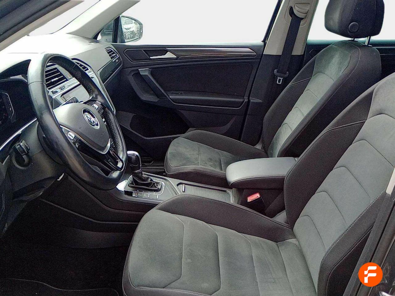 Foto Volkswagen Tiguan 13