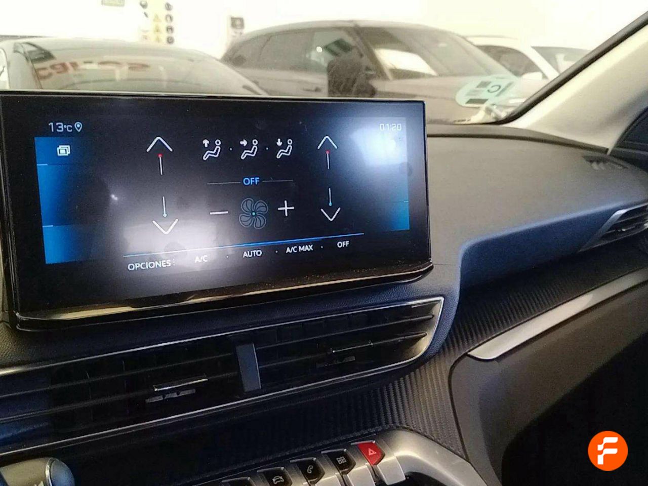 Foto Peugeot 5008 15