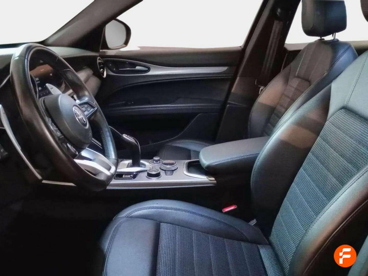 Foto Alfa Romeo Stelvio 12