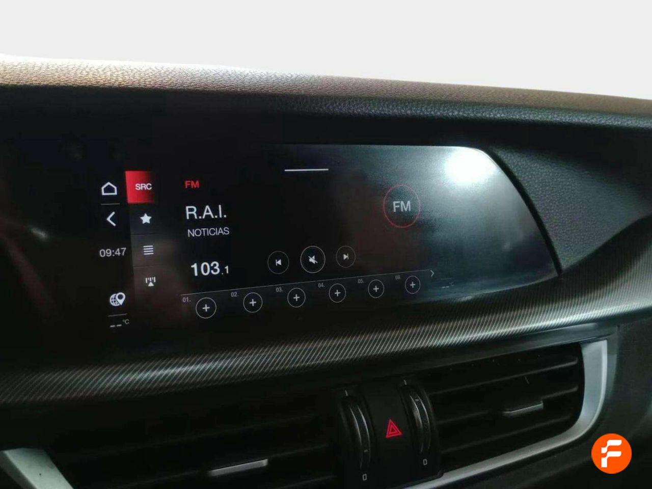 Foto Alfa Romeo Stelvio 14
